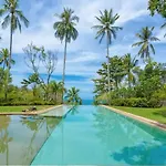 Hill Top Retreat By Sea Dance Resort