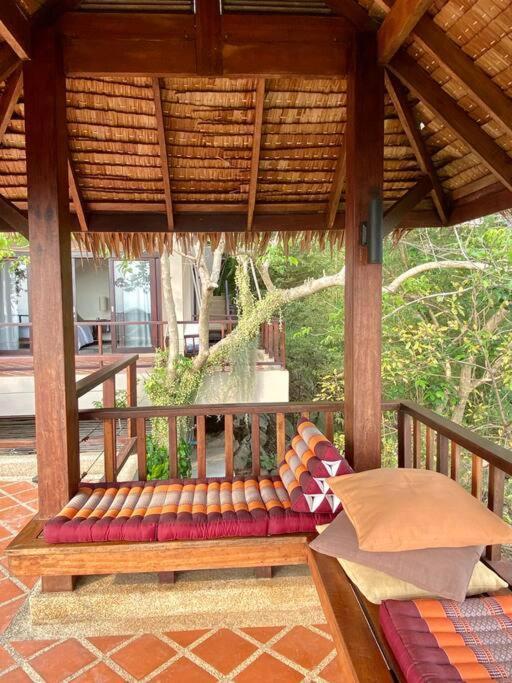 Hill Retreat By Sea Dance Koh Samui