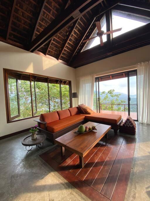 Hill Retreat By Sea Dance