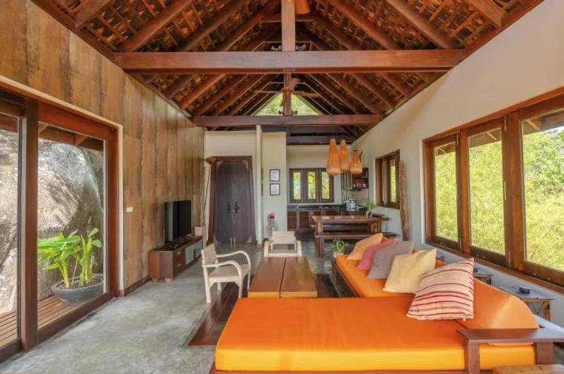 Holiday home Hill Retreat — By Sea Dance